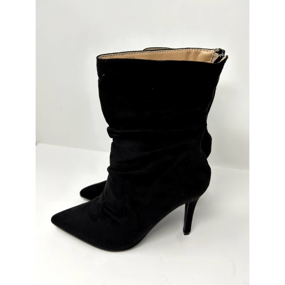 Journee Collection Womens Markie Bootie with Pointed-Toe Vegan Leather Black 8.5